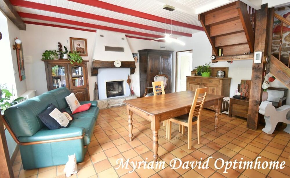 Vente Maison Maison longère 128 m² avec dépendance 75 m² et terrain 2,5 ha Glomel Glomel