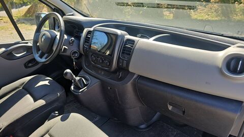 Trafic Combi 1.6 dCi 125 Life 2018 occasion 31370 Montastruc Saves