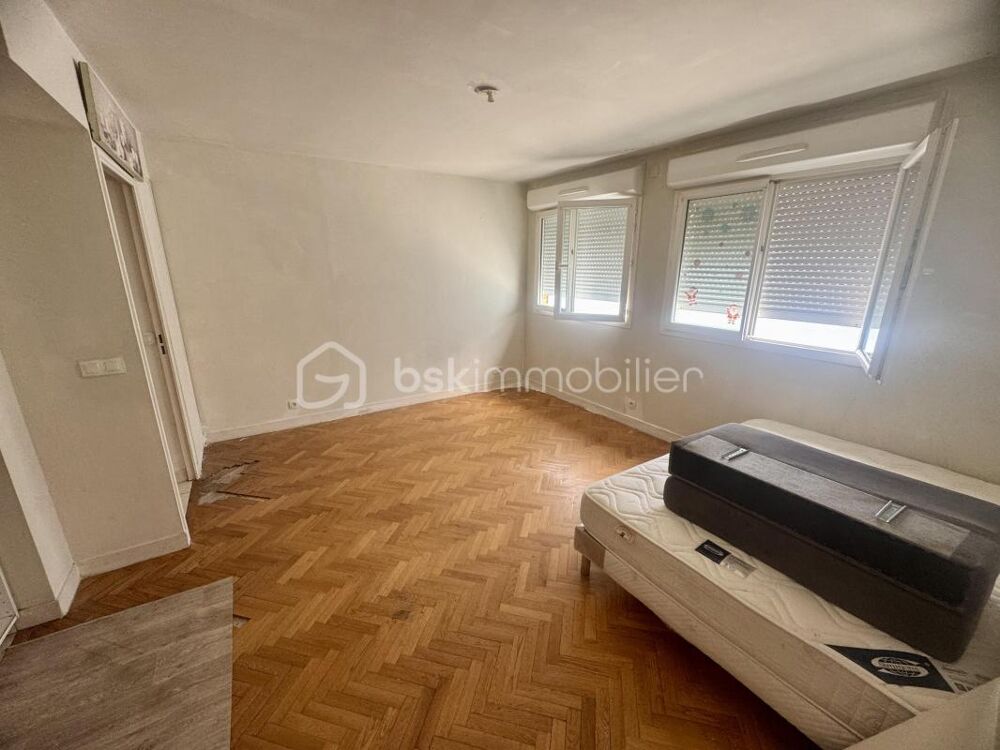 Vente Appartement Studio 21 m² à 3 min du métro – Quartier recherché – Rénové ou à rénover selon projet Les lilas
