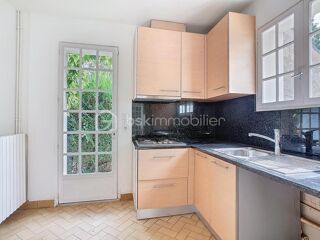  Propri�t�/ch�teau � vendre 6 pi�ces 155 m�