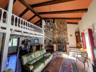  Maison  vendre 6 pices 208 m