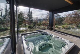  Propri�t�/ch�teau � vendre 8 pi�ces 237 m�