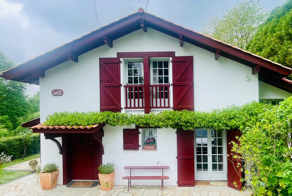 Maison - 6 pièces - SAINT-PÉE-SUR-NIVELLE