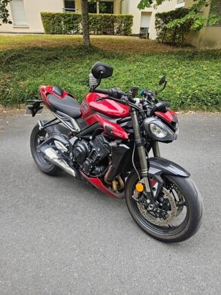 TRIUMPH 2025 occasion 51140 Courcelles Sapicourt
