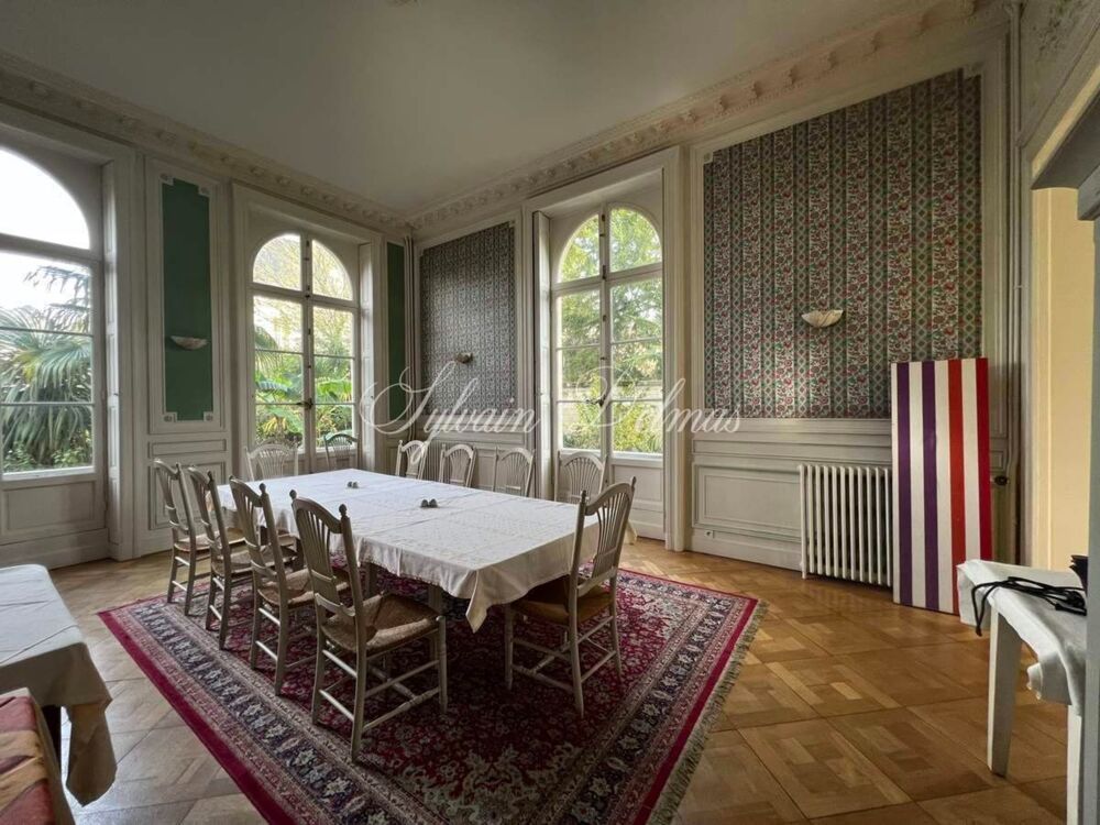 à vendre  Propriété/château Poitiers (86000)