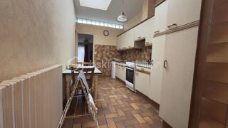  Immeuble à vendre 7 pièces 147 m²