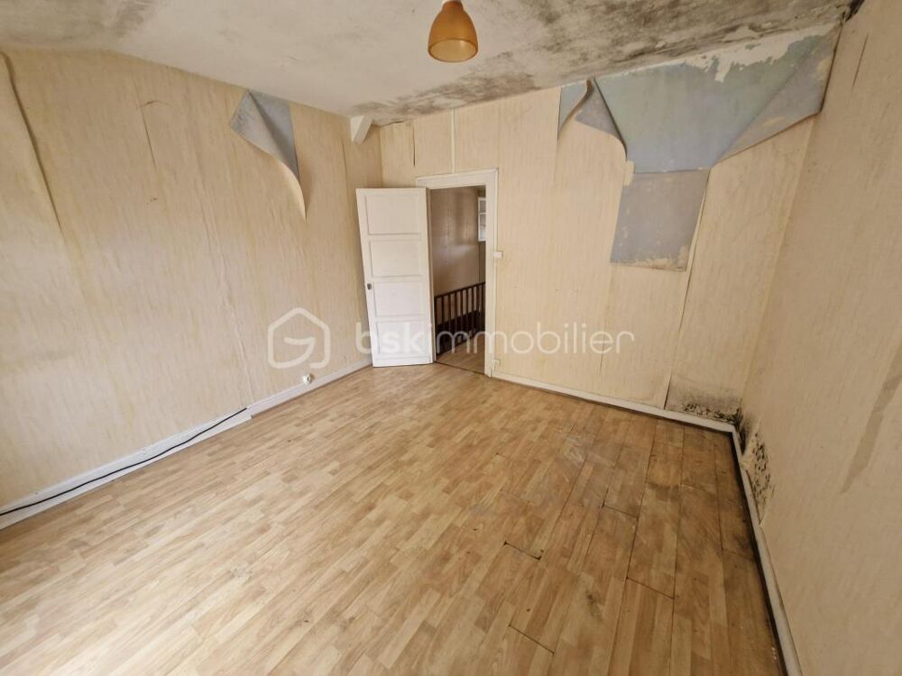 Vente Maison Belle maison de ville de 87m2 à rénover au coeur de Sainte-Foy-La-Grande Sainte foy la grande