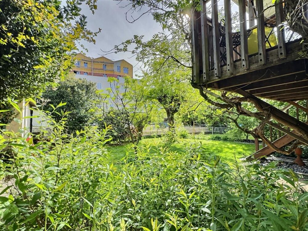 Vente Maison Maison Chambéry- secteur Bissy, 8 pièces, 184 m2 sur 400m2 de terrain Chambery