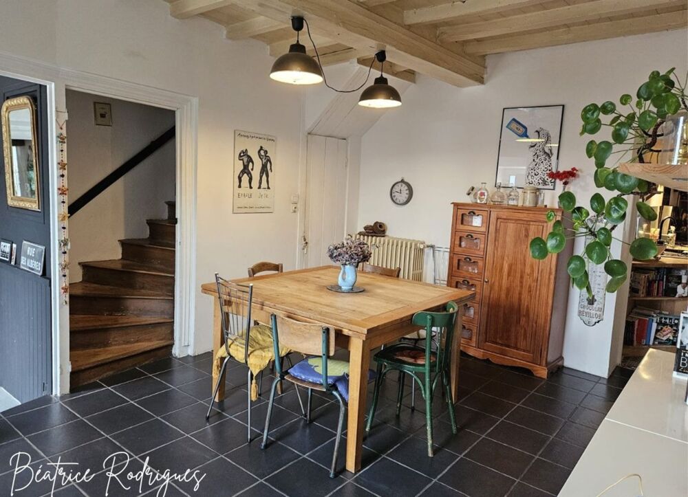 Nouveau à COTTANCE (42)