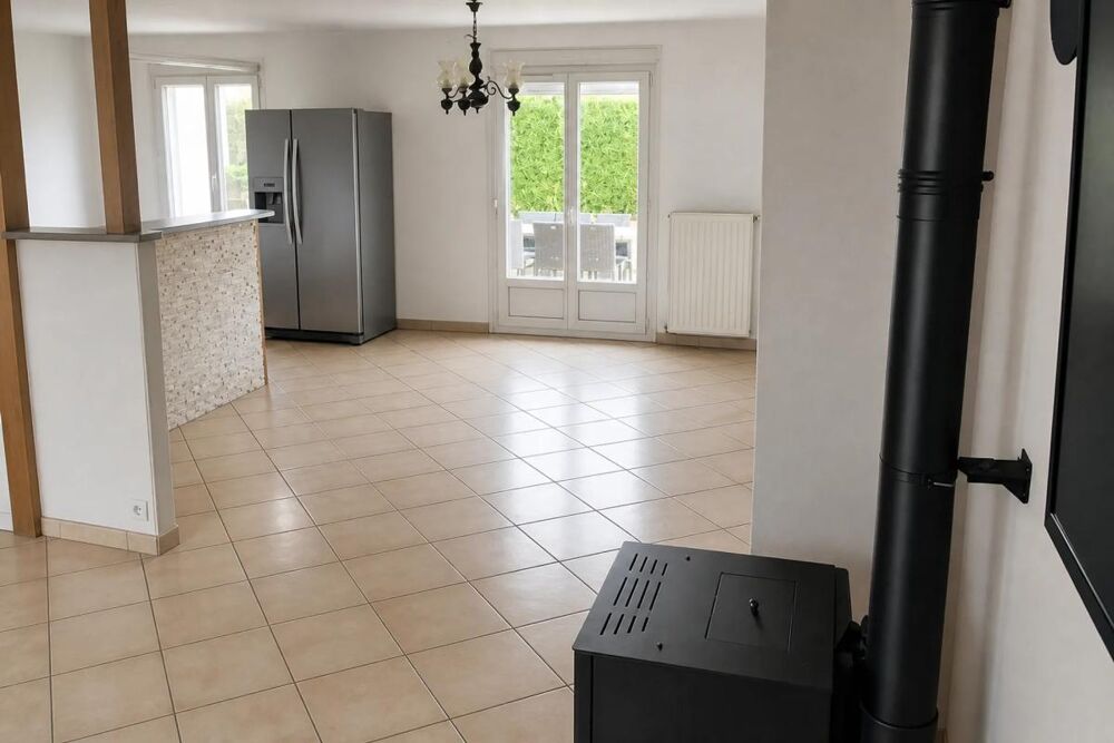 Vente Appartement Maison de 5 pièces de 105m² situé à Azé Aze
