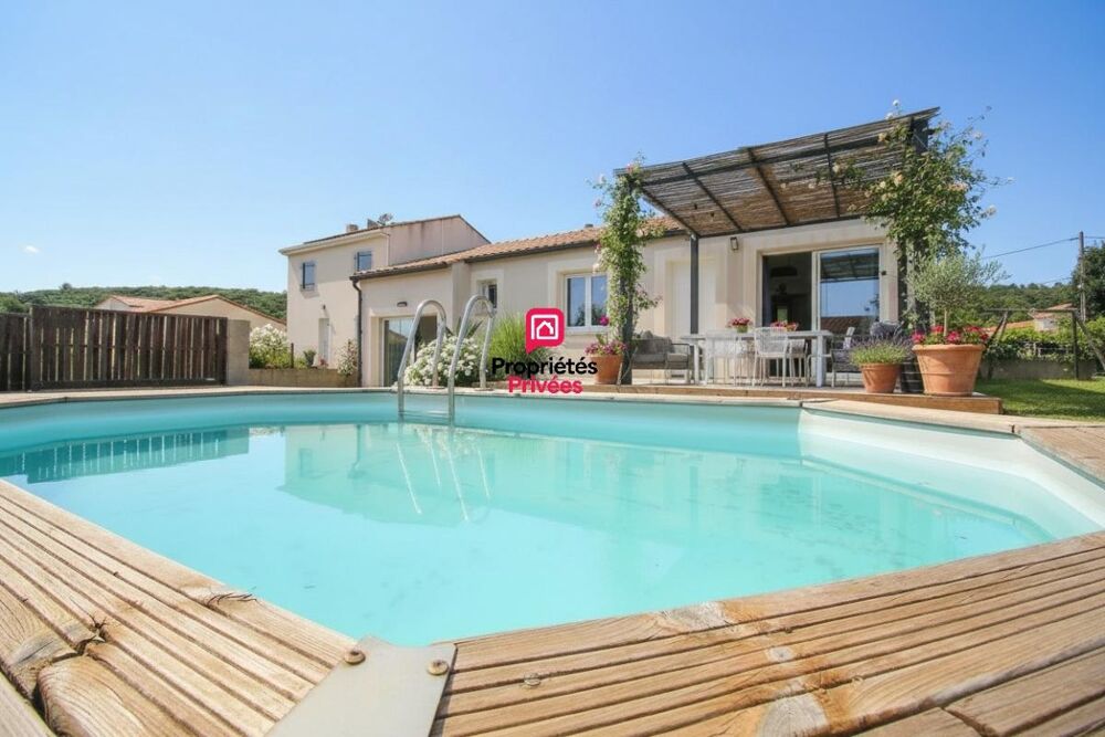 Maison 3 chambres 92 m² de plain pied avec piscine à Vacquieres