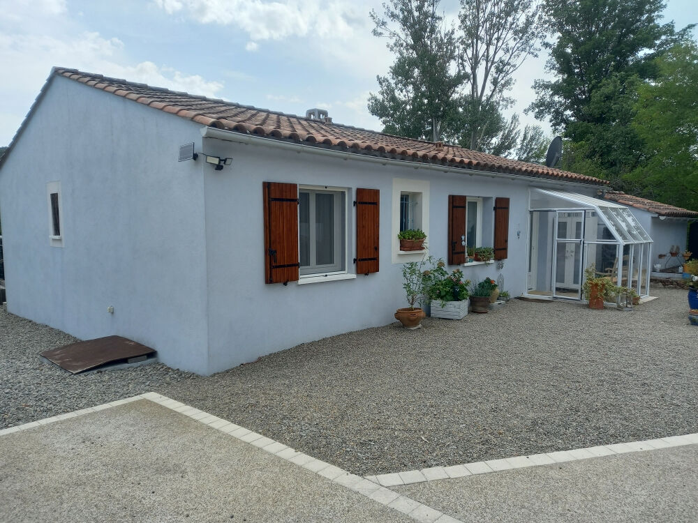 Salernes Villa de Plain Pied 4 pièce(s) 96.1 m2 et piscine