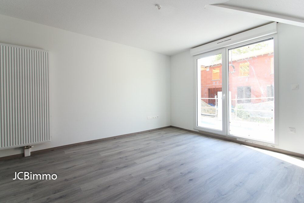 Location Appartement CASTANET - T3 récent avec terrasses et 2 parkings sous-sol Castanet tolosan