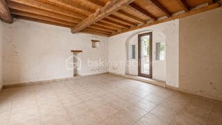  Remise / Grange à vendre 5 pièces 300 m²