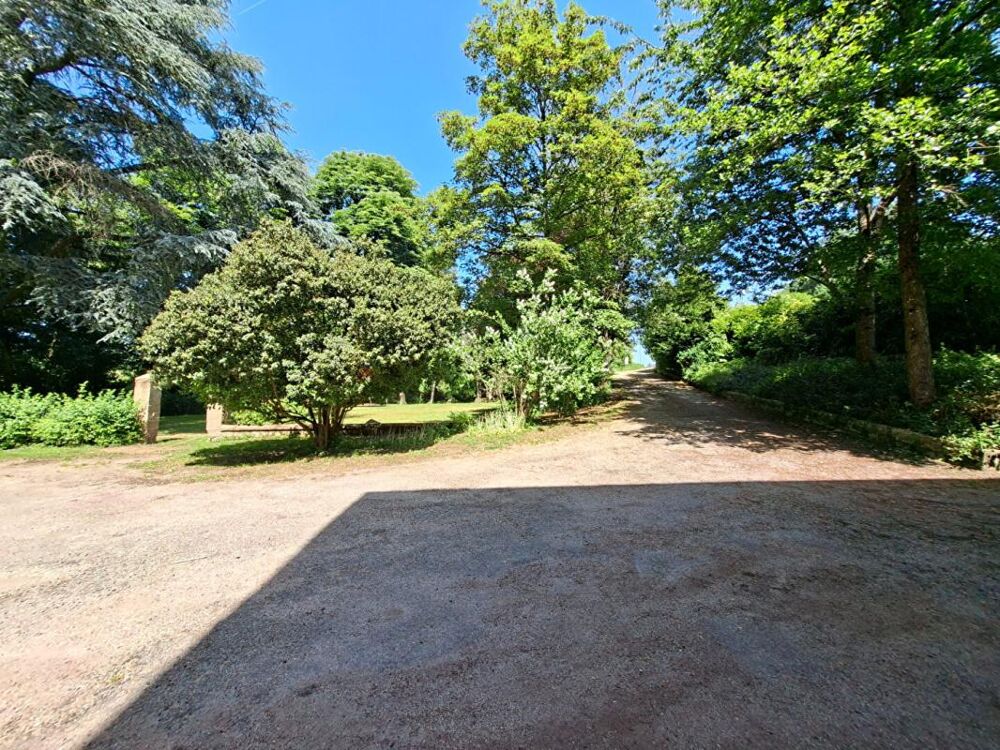 Maison Blanzy 9 pièce(s) 230 m2
