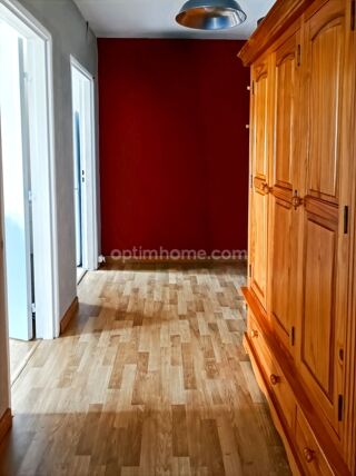  Appartement à louer 2 pièces 70 m²
