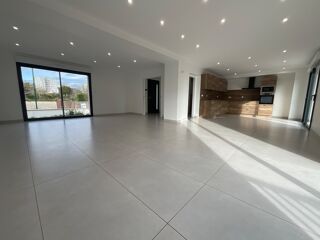  Maison à vendre 7 pièces 182 m²