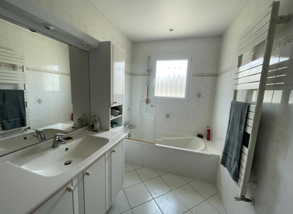 Maison plain pied Saleilles 5 pièce(s) 140 m2