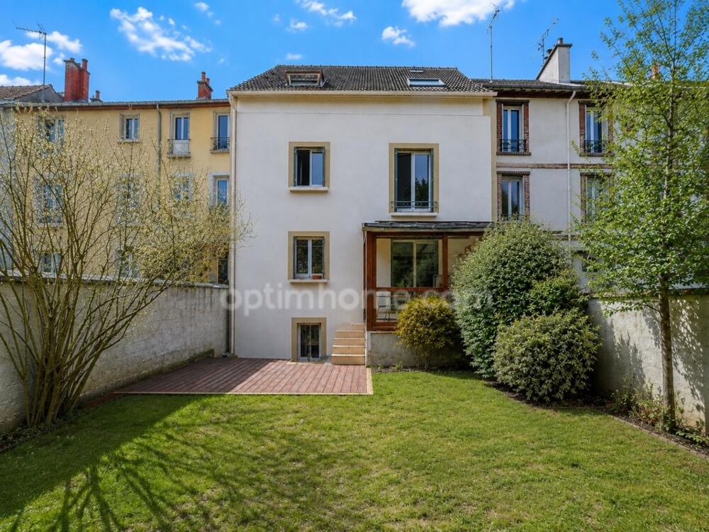 Maison 8 pièces 152 m² · à Bondy · 152 m² · 479 000 €