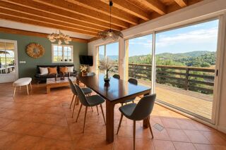  Propriété/château à vendre 10 pièces 252 m²