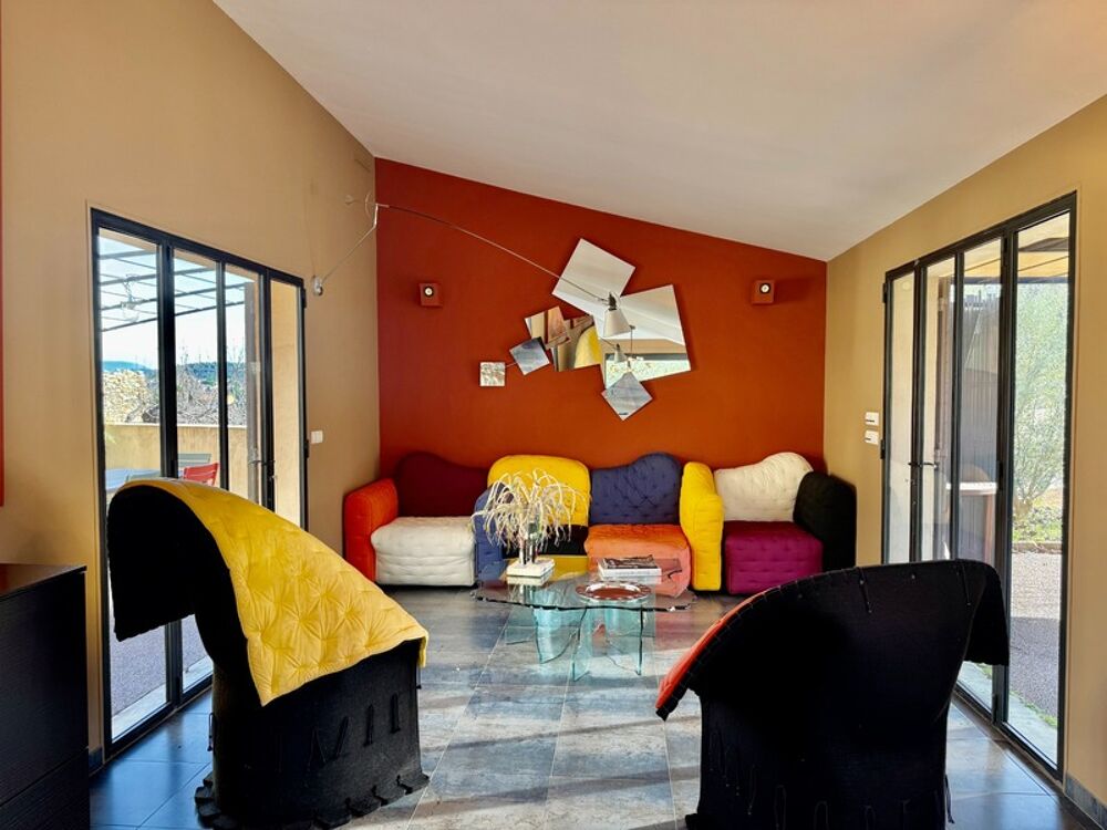 � vendre  Maison Opp�de (84580)