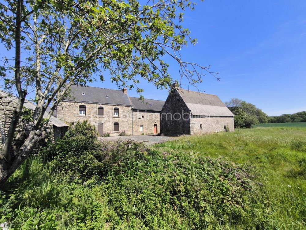 Longère en pierre 200 m² + dépendance  terrain 2 000 m²  A pied des sentiers côtiers