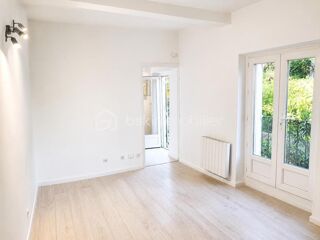  Immeuble à vendre 7 pièces 160 m²