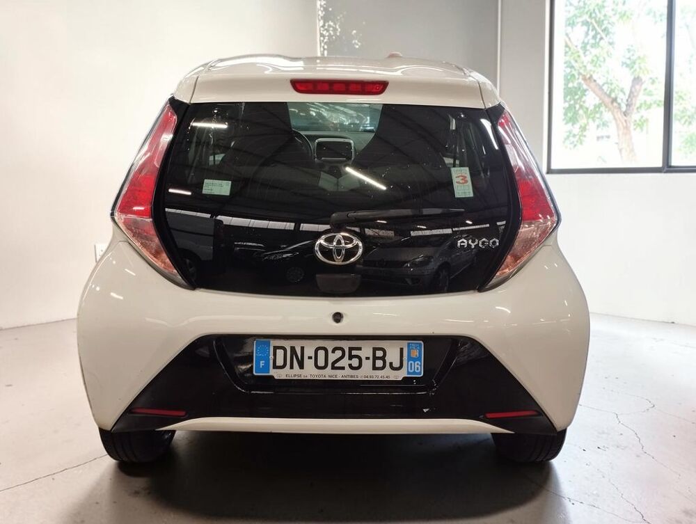 Aygo 1.0 VVT-I 69 X 5P 2015 occasion 06640 Saint-Jeannet