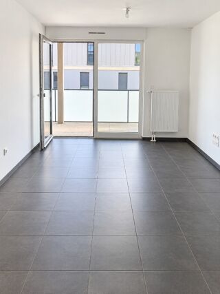  Appartement à louer 2 pièces 43 m²