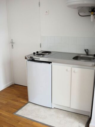  Appartement à louer 2 pièces 23 m²