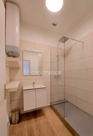  Appartement � louer 2 pi�ces 47 m�