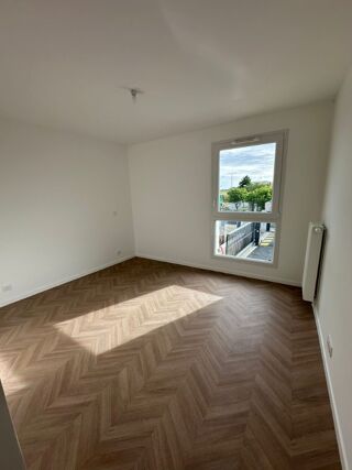  Appartement à louer 3 pièces 67 m²