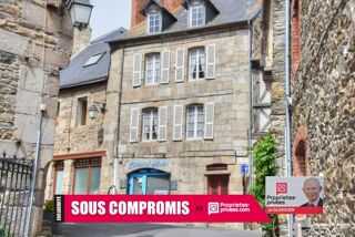 Vente Immeuble Immeuble d'habitation  et commerce de 177 m2 en centre ville Treguier