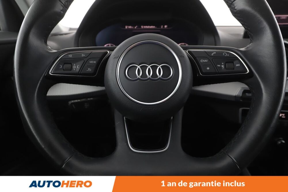 Q2 35 TFSI Design Luxe S tronic 150 ch 2022 occasion 92130 Issy-les-Moulineaux