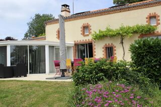 Maison à vendre 8 pièces 252 m²
