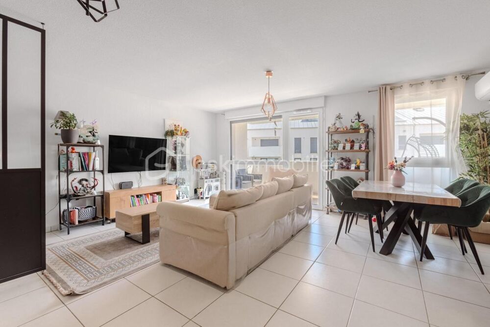 Grand appartement T3 dans Résidence récente de 2020