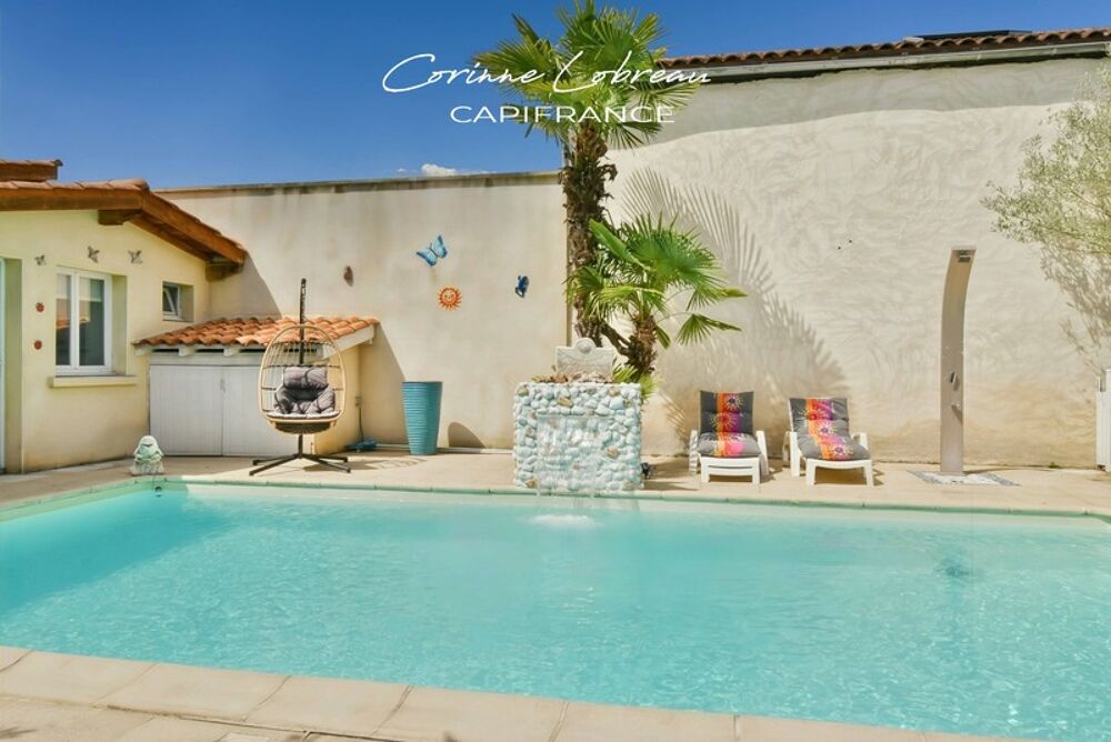 Maison de village avec bel espace extérieur