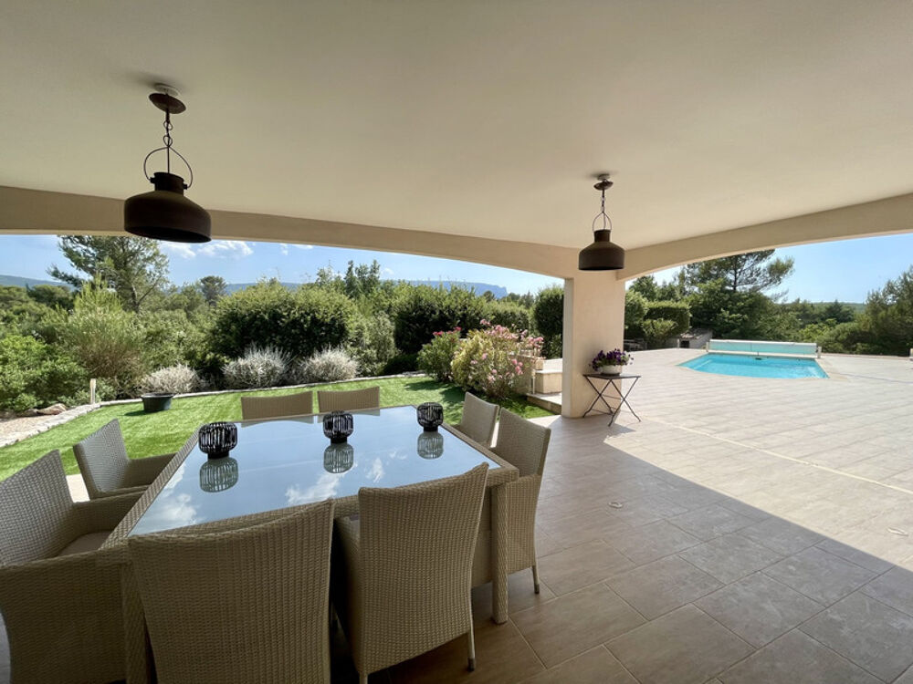 Maison à vendre 5 pièces OLLIERES (83)