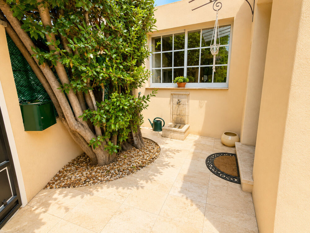 Vente Villa ANTIBES – VILLA DE CHARME 90 M² – 3 CHAMBRES – PROCHE CENTRE-VILLE (06) Antibes
