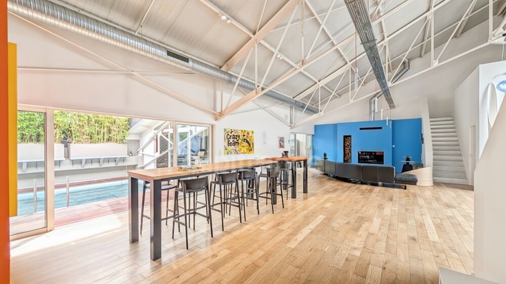 Vente Loft Loft à Chalon-Sur-Saône (71) Loft climatisé à vendre de 11 pièces terrasse piscine garage 412.4 m² Chalon sur saone