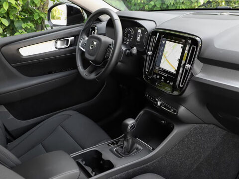 XC40 T2 Momentum Pro 2021 occasion 33000 Bordeaux