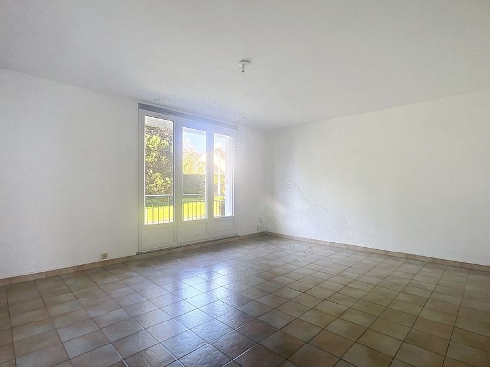 Indre et Loire, Tours nord, dans quartier calme, T2 avec cave et place de parking