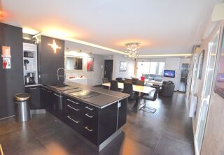  Appartement à vendre 4 pièces 97 m²