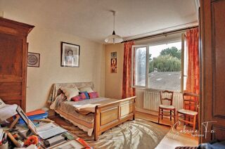  Propri�t�/ch�teau � vendre 7 pi�ces 245 m�