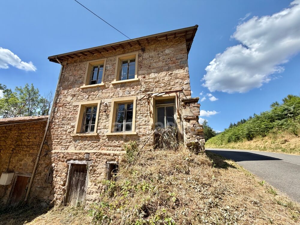Vente Maison MAISON EN PIERRE MITOYENNE DE 142 M2, 235 M2 DE TERRAIN + 2260 M2 DE TERRAIN DÉPORTÉ , ENTIÈREMENT À RÉNOVER La tuiliere