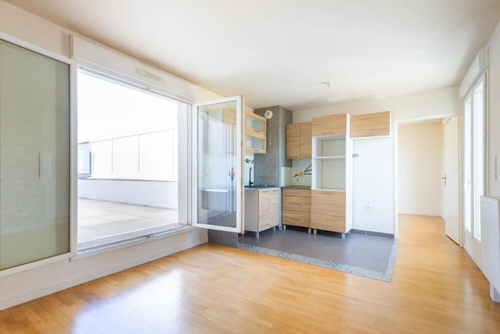 Vente Appartement POISSY – Deux pièces au dernier étage avec grande terrasse Poissy