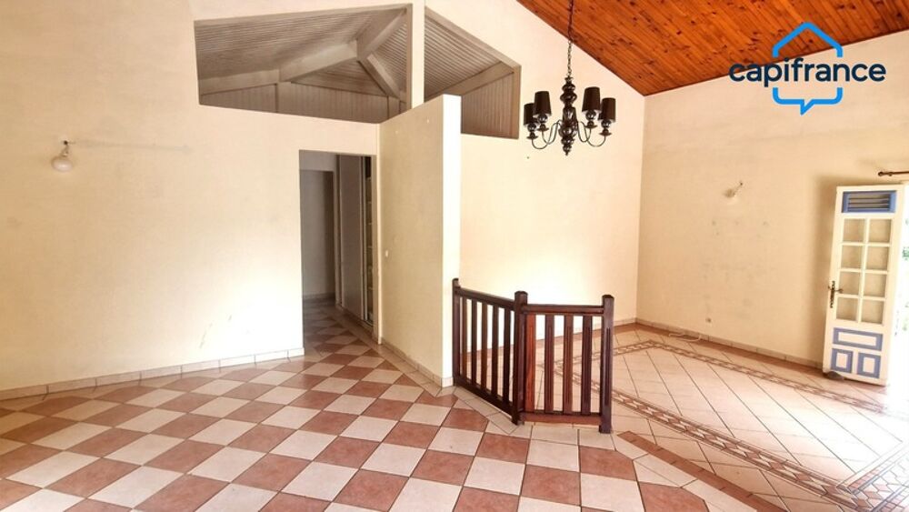 Vente Maison Vente spacieuse maison type F5 dans zone pavillonnaire rurale au Lamentin (97232) Le lamentin