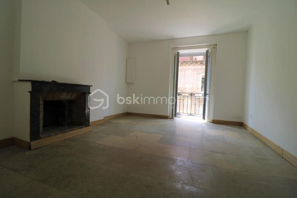 Vente Appartement MONTPELLIER CENTRE A VENDRE T3 DE 64 M² ENTIÈREMENT RÉNOVÉ AU PRIX DE 244650 € Montpellier