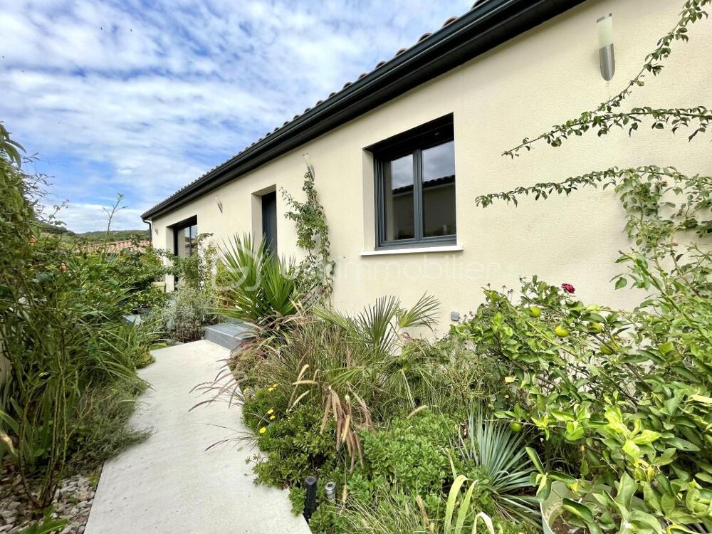 VILLA PLAIN PIED 186M²- VUE DEGAGEE -4 CHAMBRES-PISCINE- GARAGE- 34800