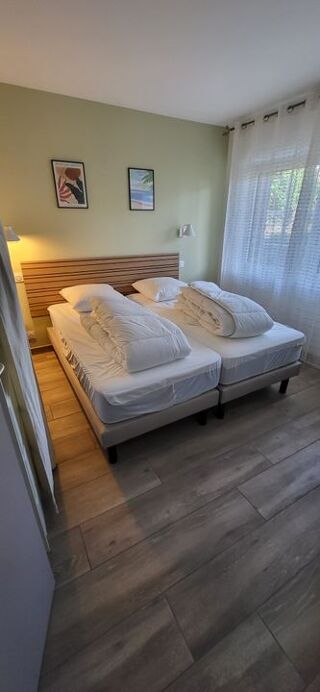  Appartement à louer 2 pièces 45 m²